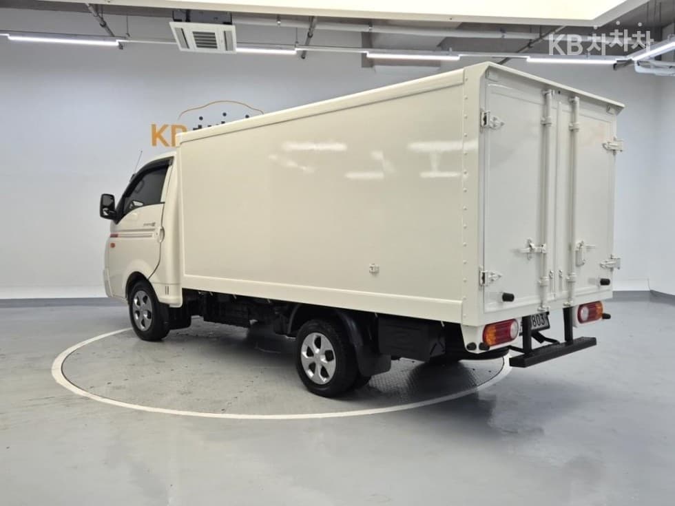 Хюндай Porter 2Удължено междуосие Super Cab 저상Box Truck Стил - 4