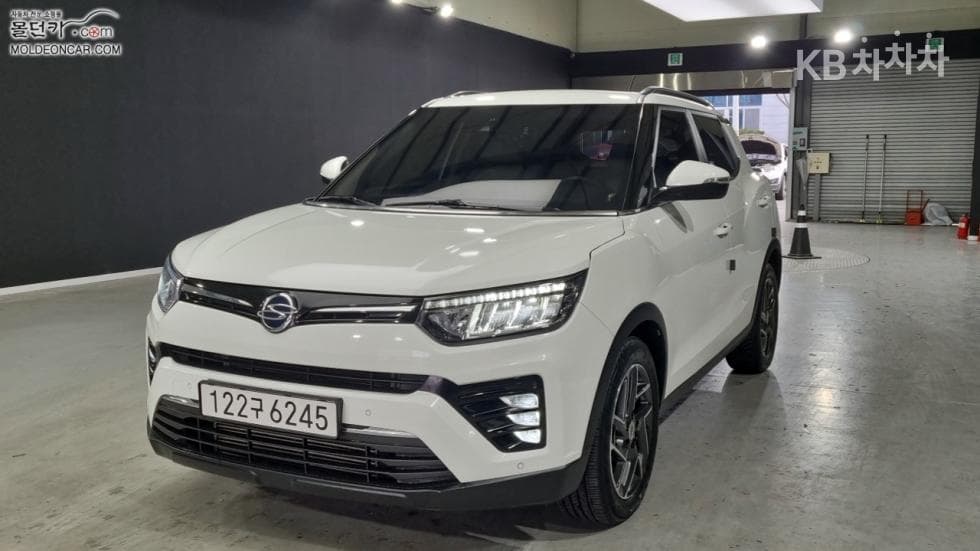 КейДжи Мобилити Very New (фацелит/обновяване) Тиволи Бензин V3 2WD Стандартен - Image 1