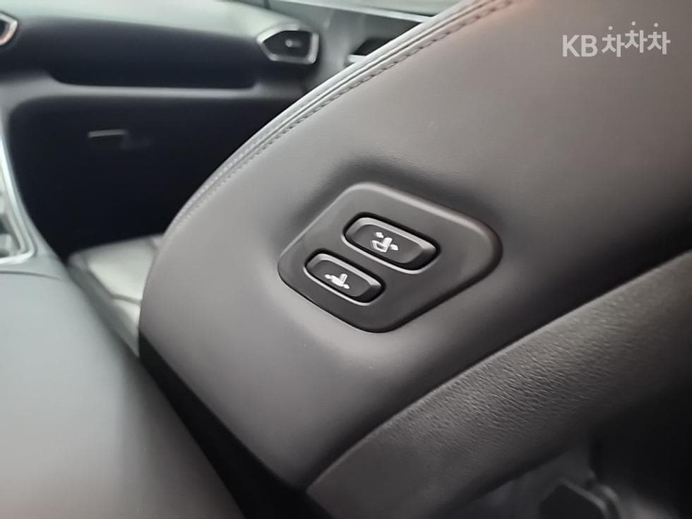Хюндай The New (фейслифт) Санта Фе TMДизел 2.2 2WD Premium 초이스 - 14