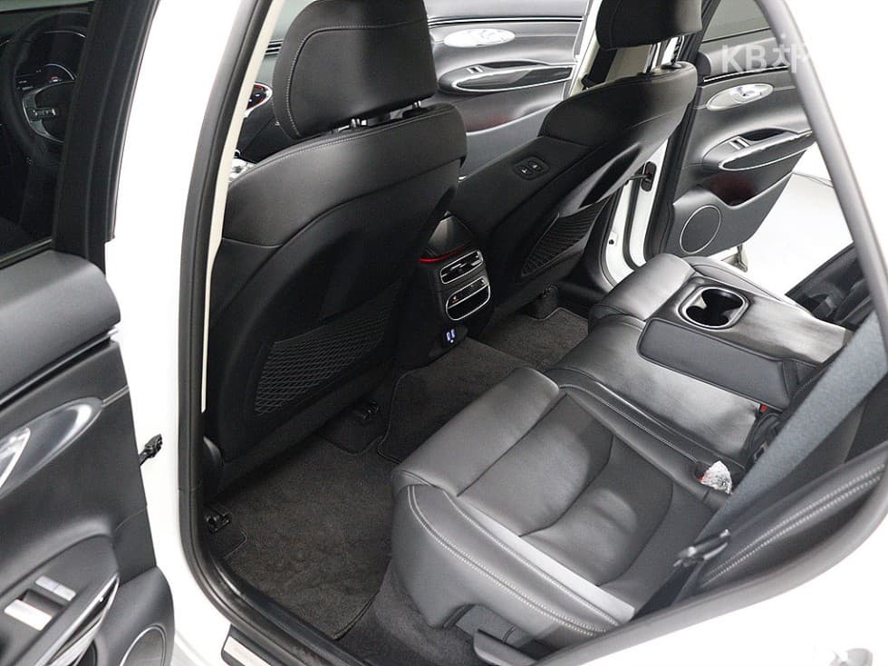 Genesis GV70Gasoline 2.5T 2WD - 16