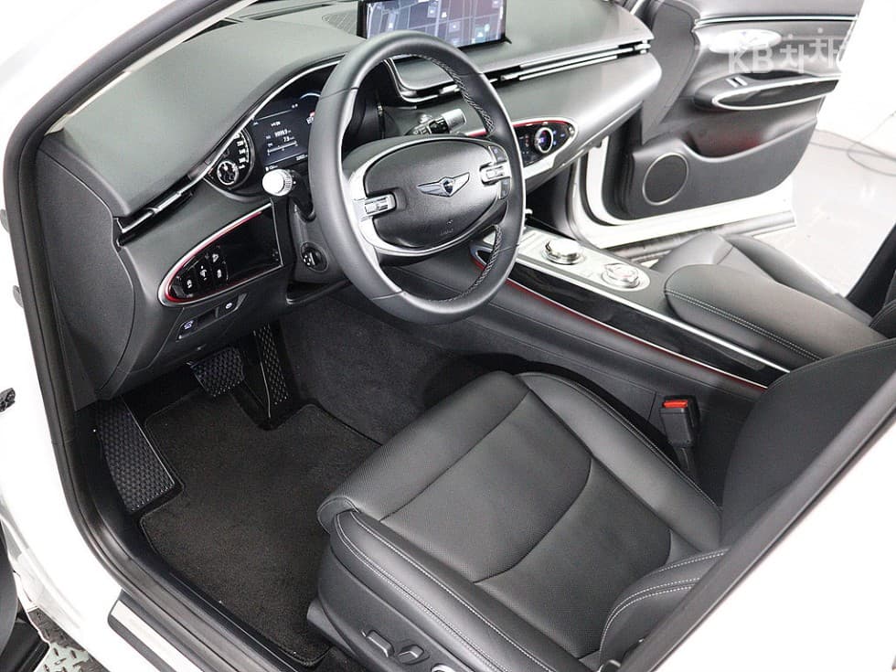 Genesis GV70Gasoline 2.5T 2WD - 17