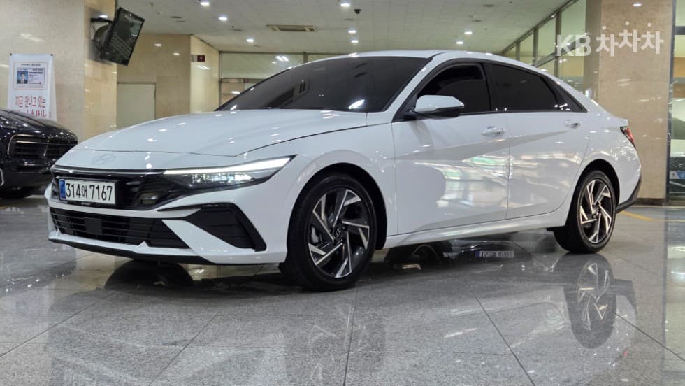 Хюндай The New (фейслифт) Avante (Elantra) (CN7) 1.6 Бензин Modern - Image 1