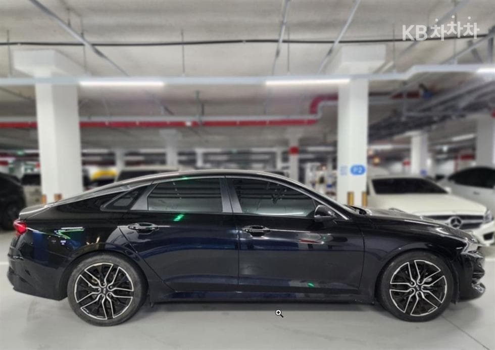 Kia K5 3rd Gen1.6 Gasoline Turbo Signature - 4