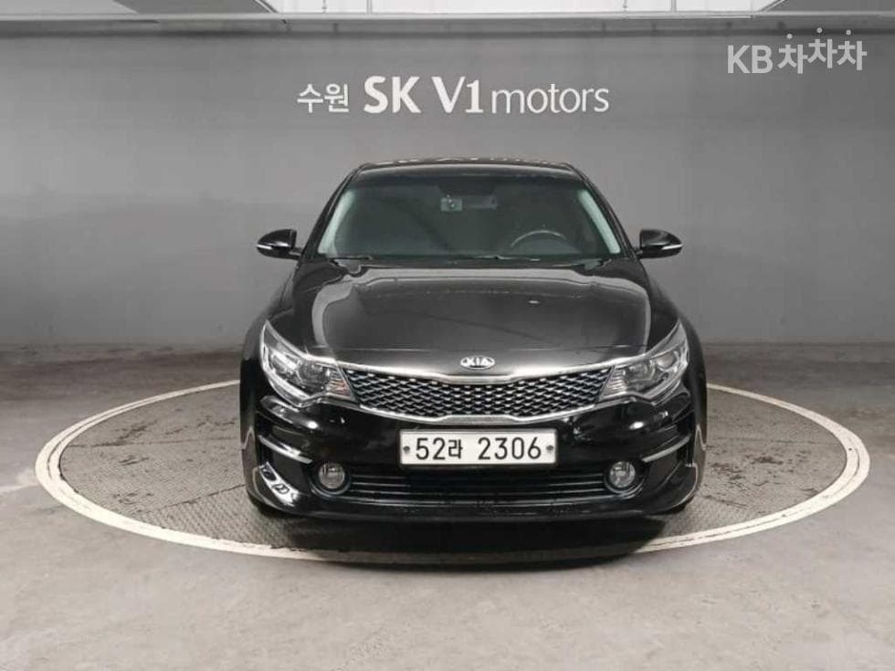 Kia K5 Second generation 2.0 Gasoline MX Prestige - Image 1