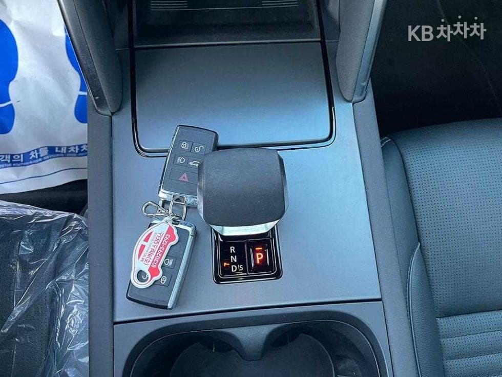 Land Rover 디스커버리 스포츠 Второ поколениеP250 Dynamin SE - 11