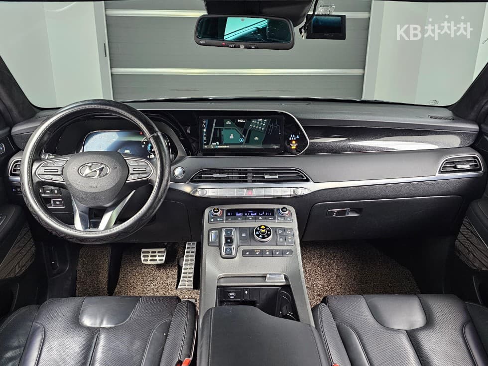 Хюндай Palisade3.8 Бензин 7-местен (Лимузин) AWD VIP - 7