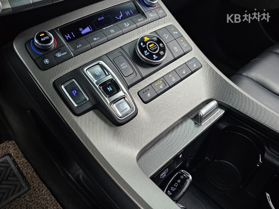 Хюндай Palisade3.8 Бензин 7-местен (Лимузин) AWD VIP - 9