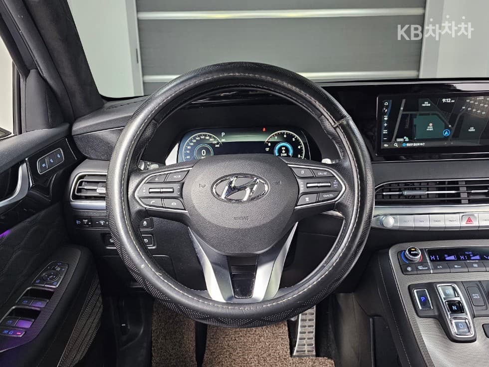 Хюндай Palisade3.8 Бензин 7-местен (Лимузин) AWD VIP - 13