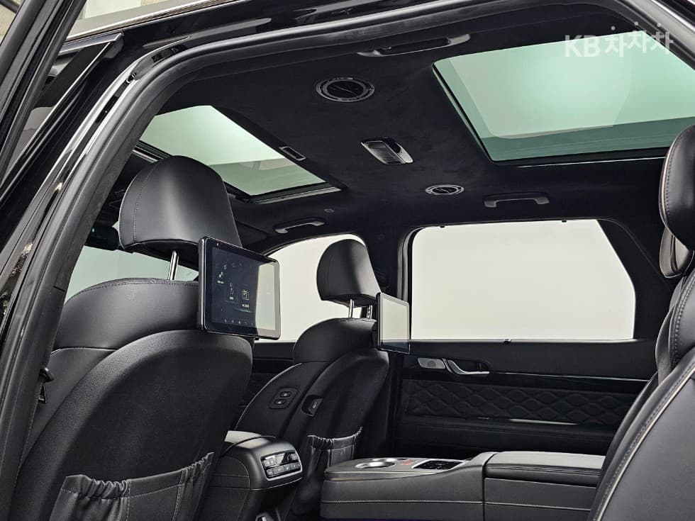 Хюндай Palisade3.8 Бензин 7-местен (Лимузин) AWD VIP - 19