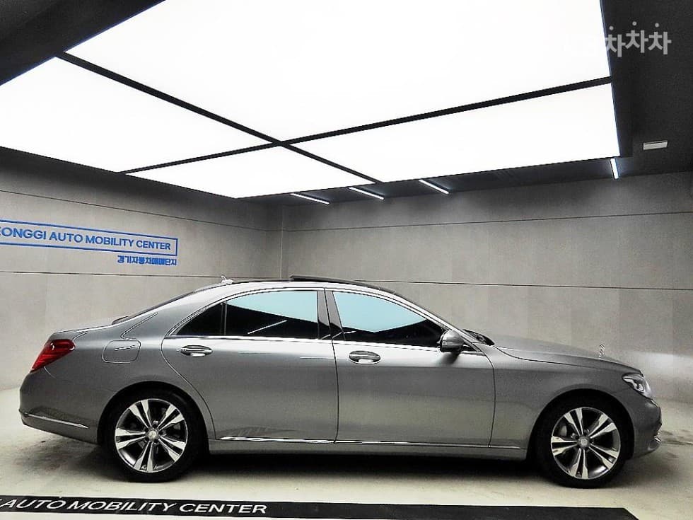 Mercedes-Benz Нов S-КласS500L W222 - 2
