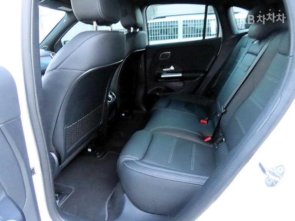 Mercedes-Benz EQA (H243)EQA 250 AMG Line - 6