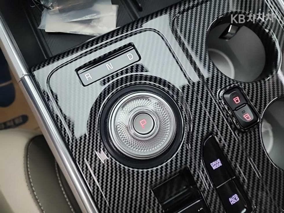 Киа The New (фейслифт) Канивал 4-то поколениеВисок Лимузин (Канивал) G3.5 GDI 7-местен (Лимузин) Signature - 8