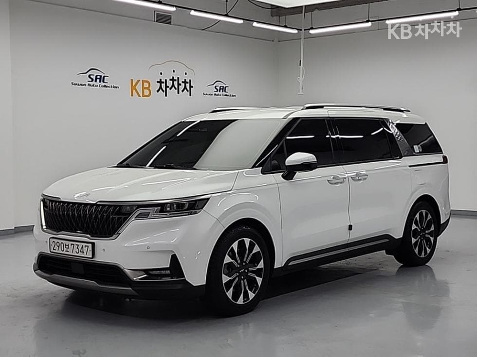 Киа Канивал 4-то поколение D2.2 7-местен (Лимузин) Signature - Image 1