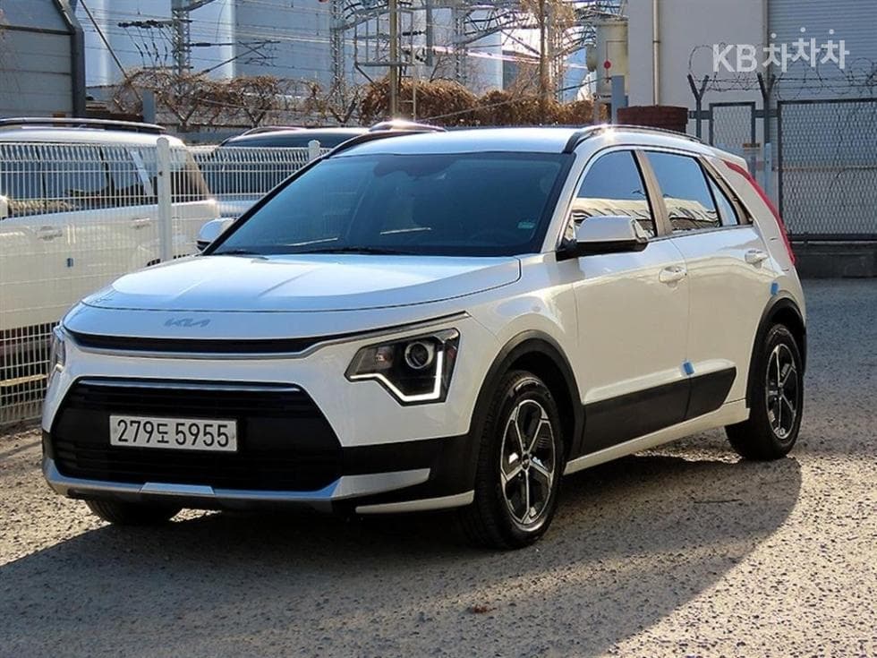 Киа Ди Всеново Ниро 1.6 HEV Тренди - Image 1