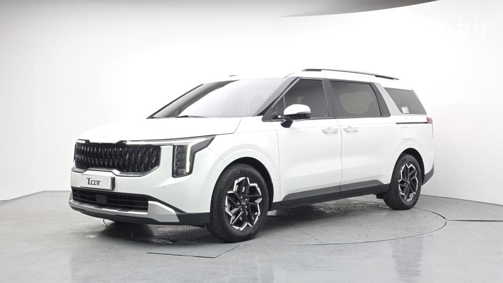 Киа The New (фейслифт) Канивал 4-то поколениеD2.2 9-местен Престиж