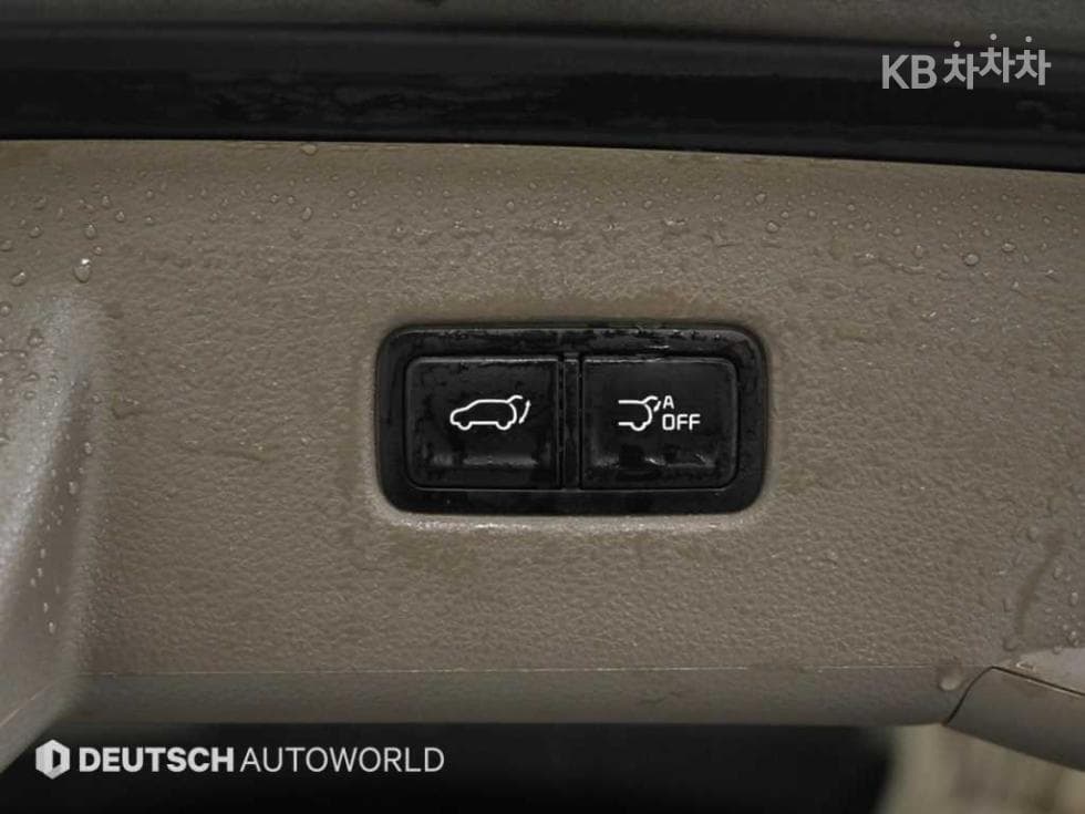 Киа Канивал 4-то поколениеВисок Лимузин (Канивал) D2.2 7-местен (Лимузин) Signature - 20