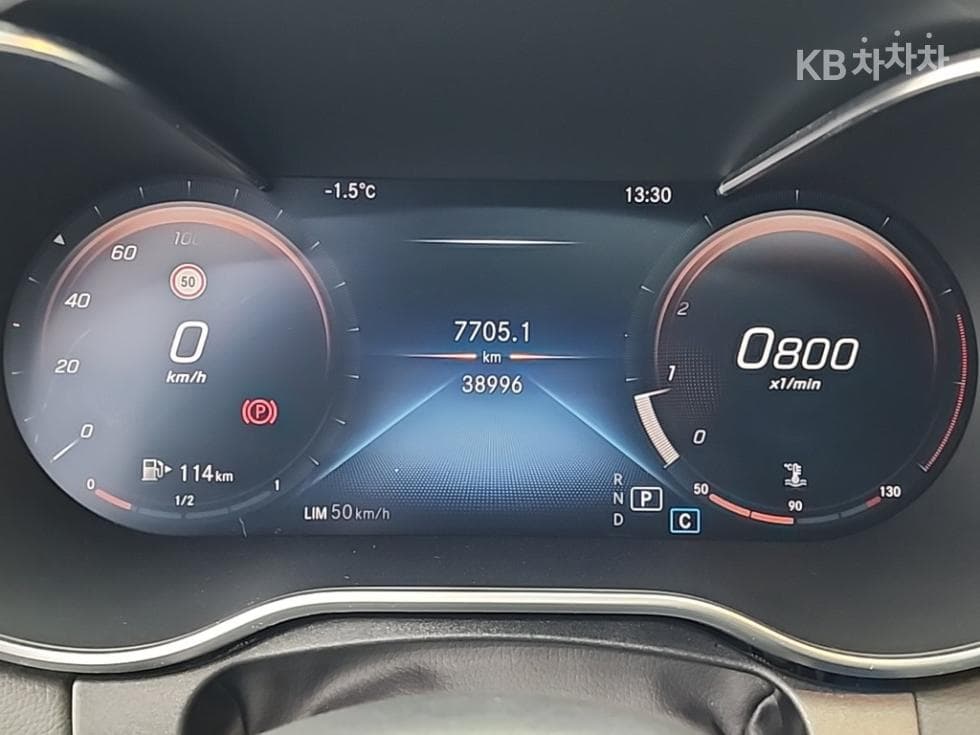 Mercedes-Benz The New (фейслифт) C-КласC200 Avantgarde W205 - 6