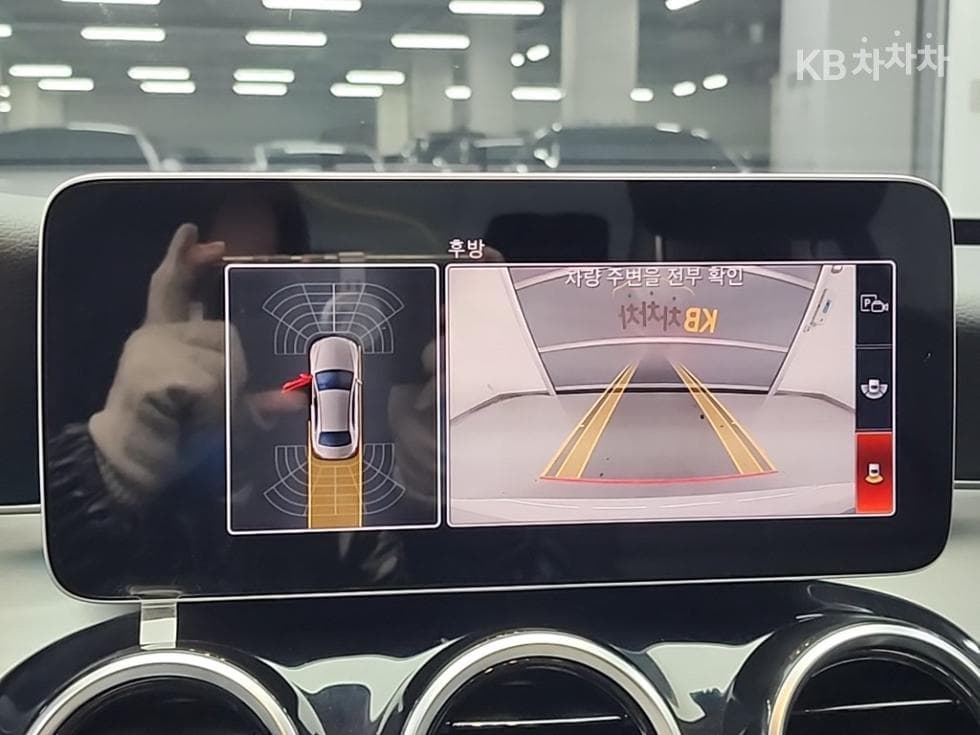 Mercedes-Benz The New (фейслифт) C-КласC200 Avantgarde W205 - 16