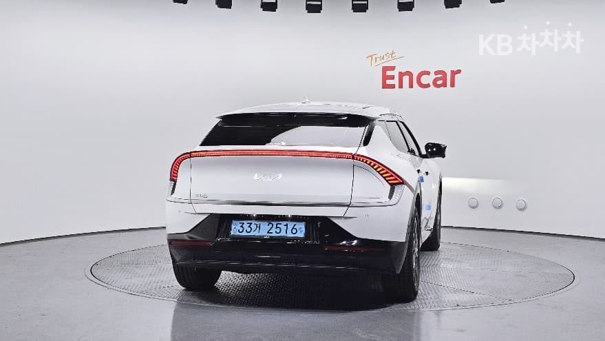 Киа EV6롱 레Местен지 4x4 어스 - 4