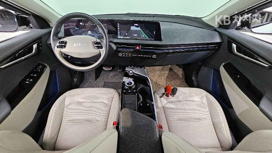 Киа EV6롱 레Местен지 4x4 어스 - 7