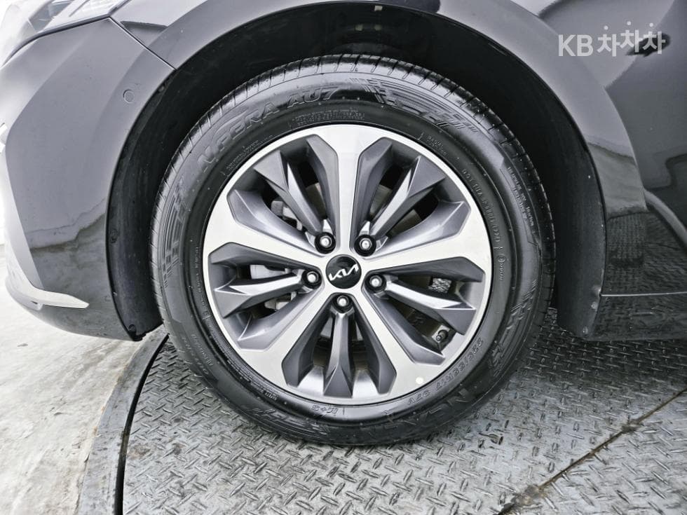 Киа K8 Хибрид1.6 Турбо Noblesse - 24