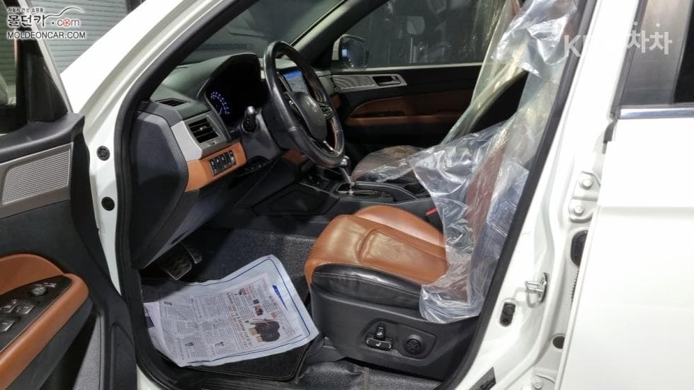 КейДжи Мобилити Rexton 스포츠2.2 4x4 Noblesse - 9