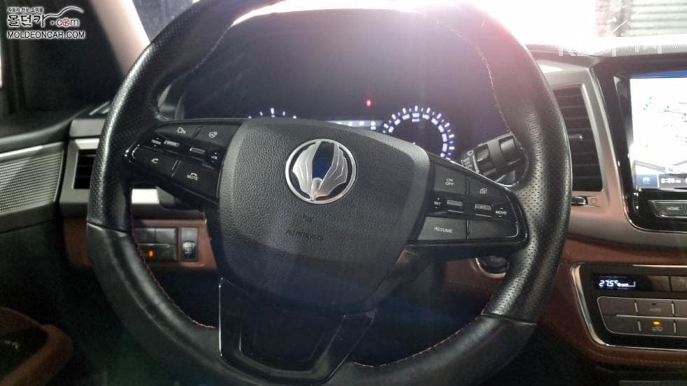 КейДжи Мобилити Rexton 스포츠2.2 4x4 Noblesse - 11