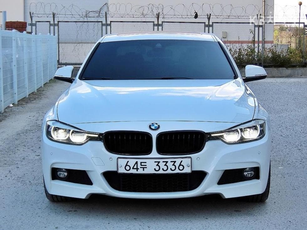 BMW Нов3 Серия330i F30 쉐도우 에디션