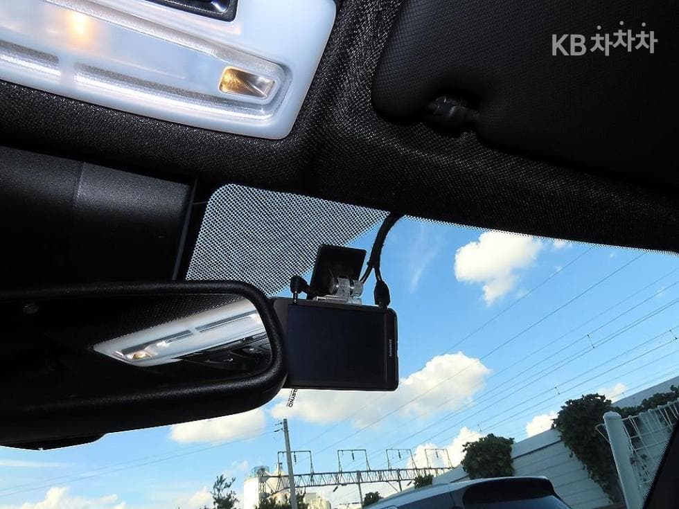 BMW Нов3 Серия330i F30 쉐도우 에디션 - 16