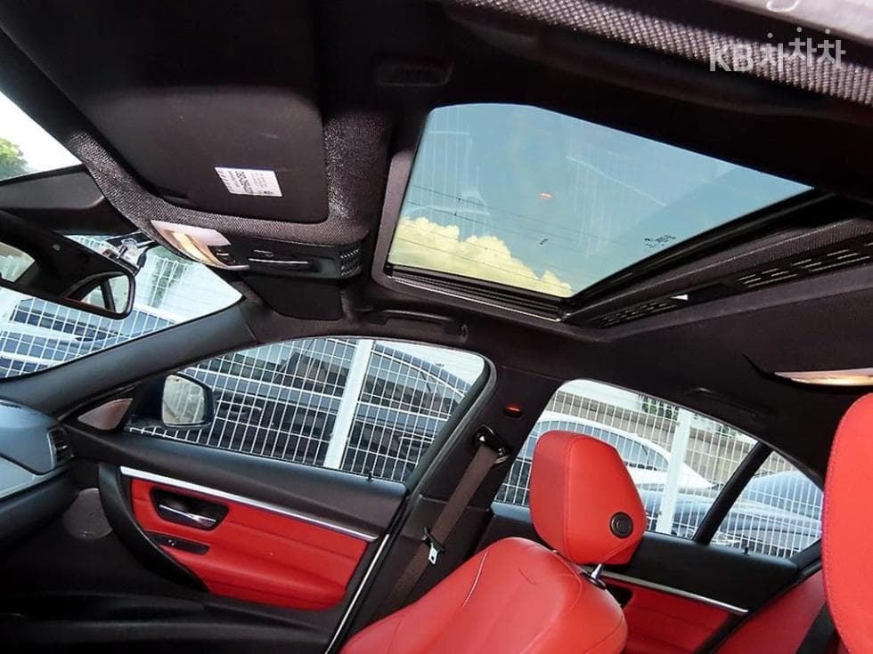 BMW Нов3 Серия330i F30 쉐도우 에디션 - 18