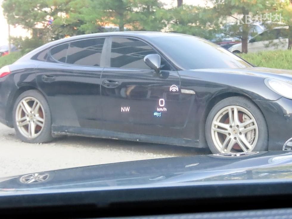 Mercedes-Benz E-Class (W213)E300e 4MATIC Exclusive - 10