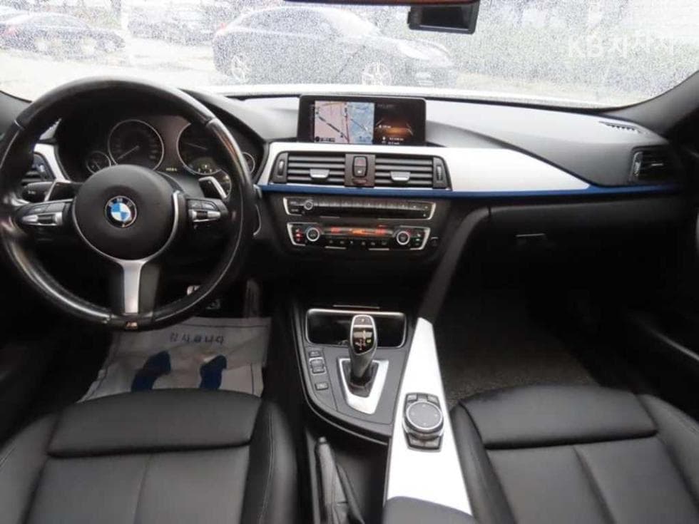 BMW Нов3 Серия320d M퍼포먼스에디션 - 8