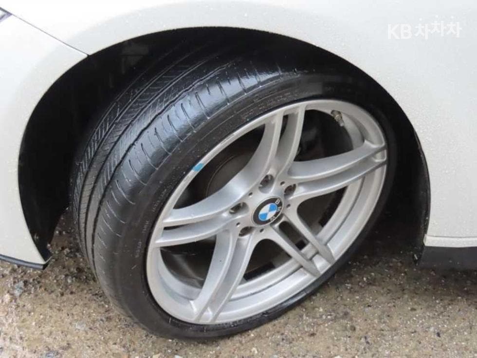 BMW Нов3 Серия320d M퍼포먼스에디션 - 19