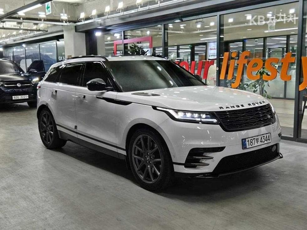 Land Rover Range Rover 벨라 P400 Dynamic HSE - Image 1