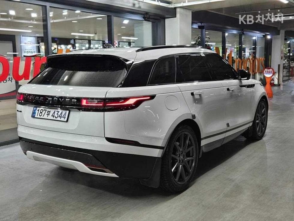 Land Rover Range Rover 벨라P400 Dynamic HSE - 4