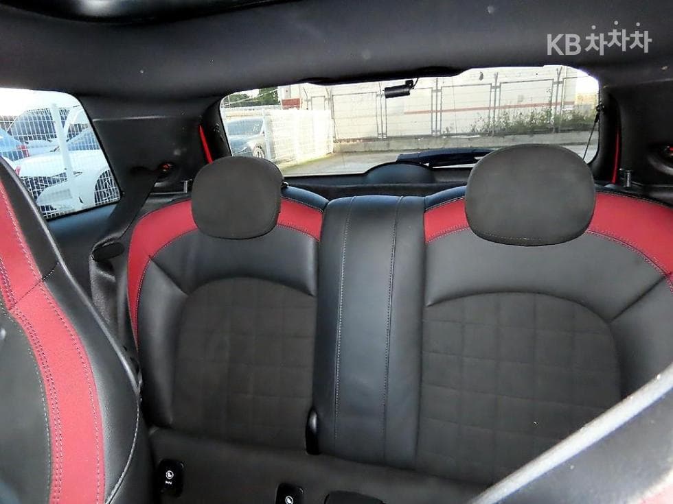 Mini Cooper 3도어S 2.0 JCW Standard - 6