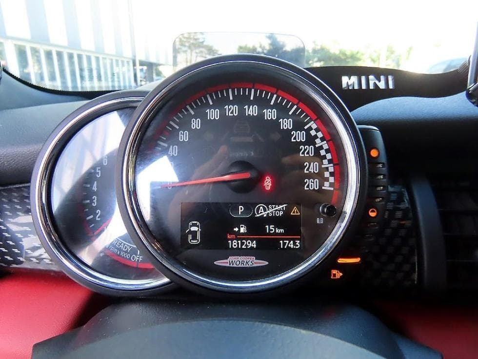 Mini Cooper 3도어S 2.0 JCW Standard - 9