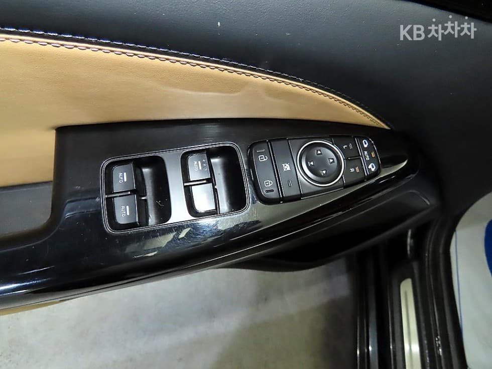 Киа K7 Premiere2.2 Дизел Престиж - 16