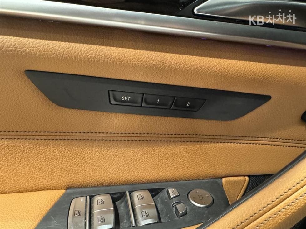 BMW 올New5 Series (G30)520i M Sport - 16