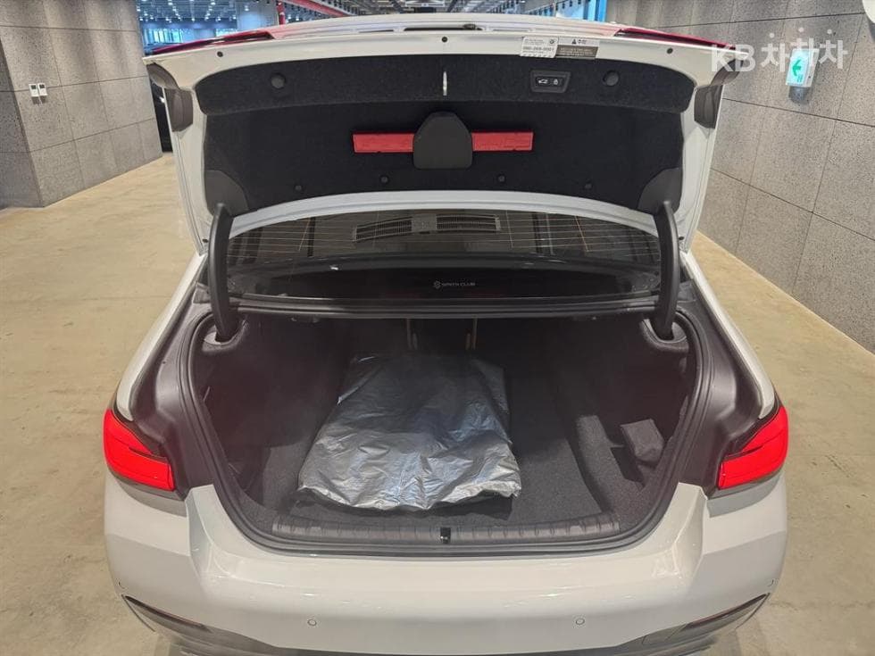 BMW 올New5 Series (G30)520i M Sport - 18