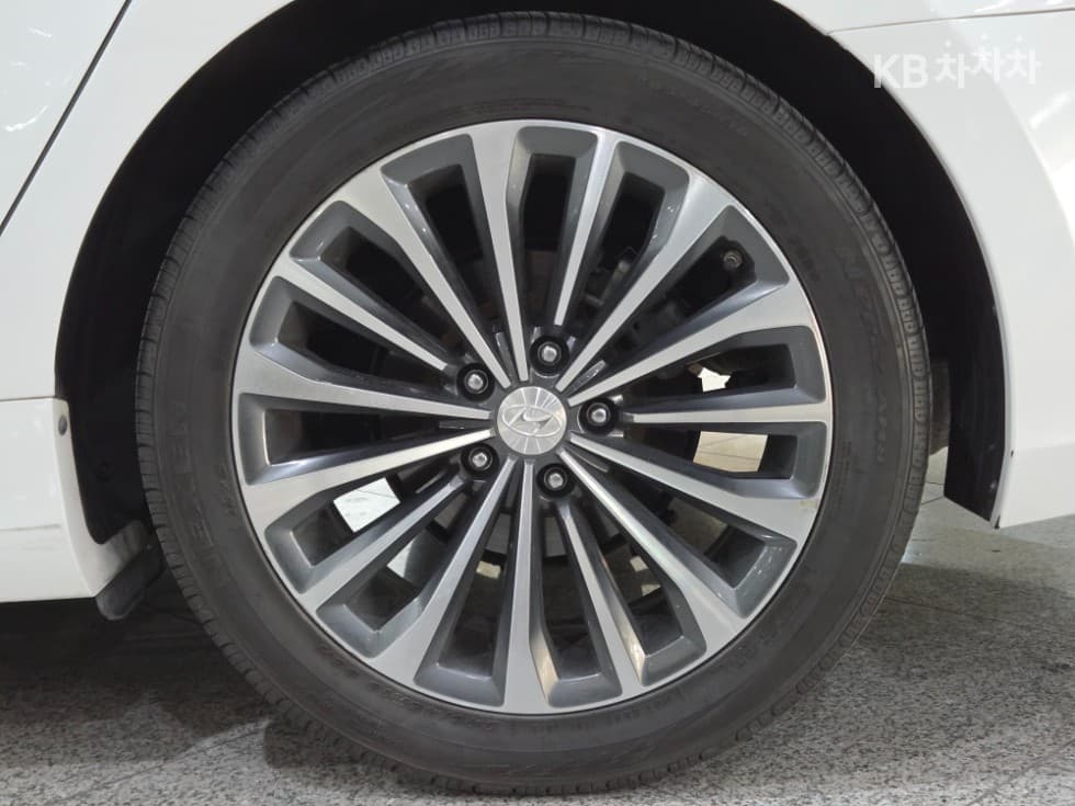 Хюндай Grandeur (Azera)HGHG240 Modern - 20