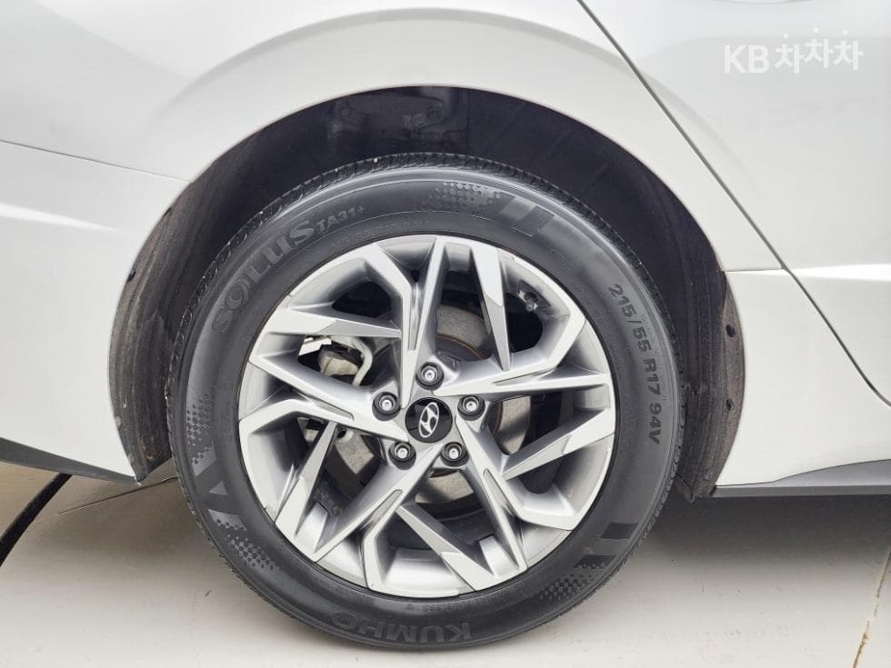 Хюндай Соната (DN8)2.0 Premium - 10