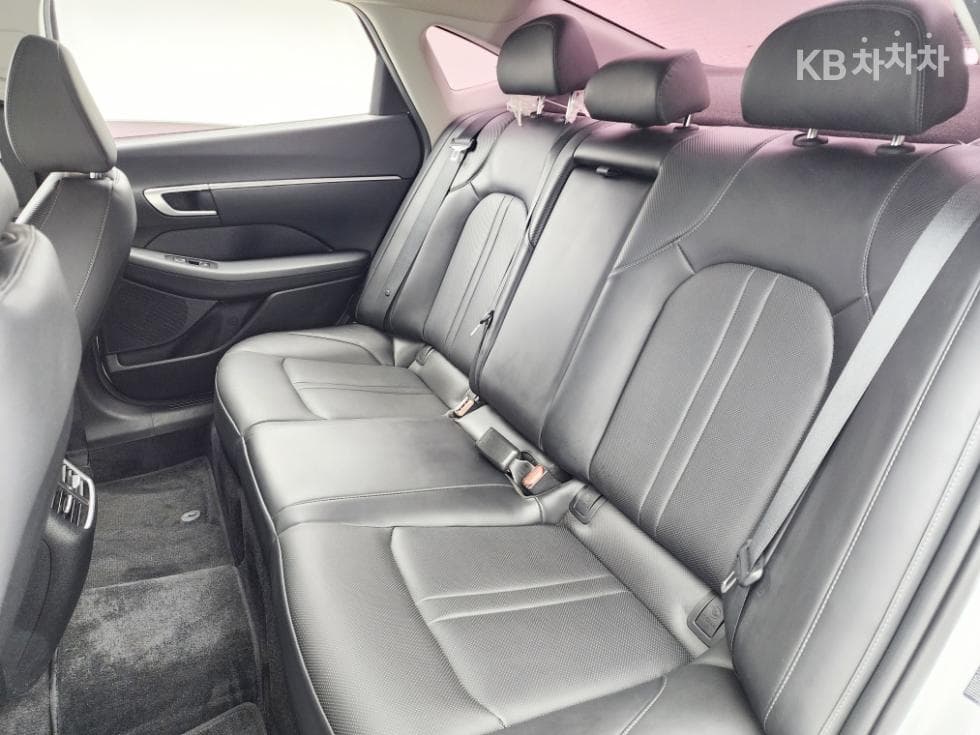 Хюндай Соната (DN8)2.0 Premium - 12