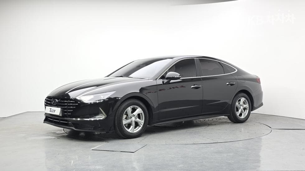 Хюндай Соната (DN8) 2.0 LPG Рент-а-кар Смарт - Image 1