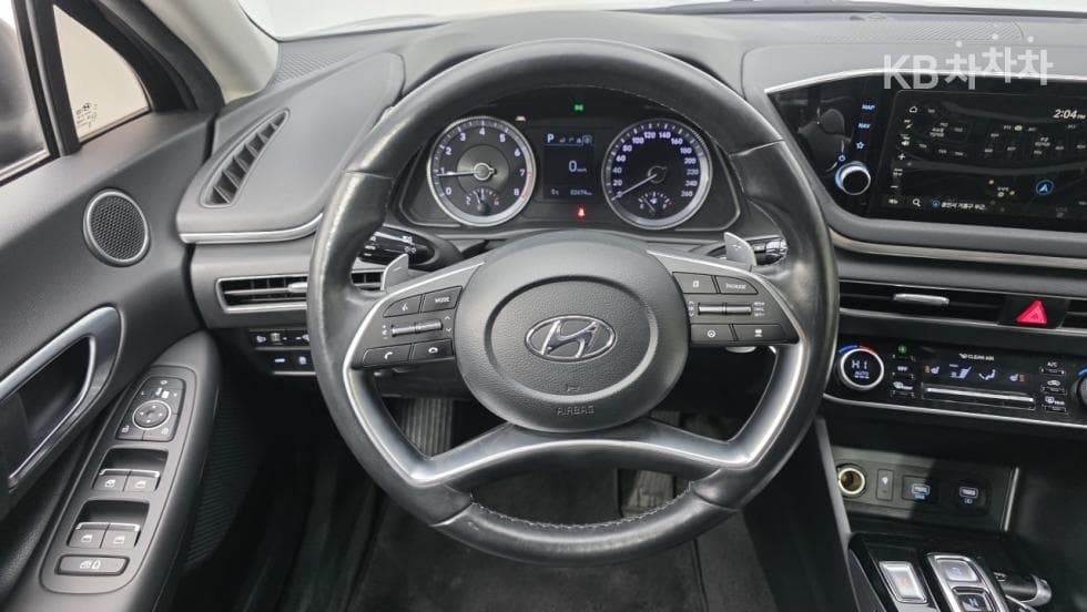 Хюндай Соната (DN8)2.0 LPG Рент-а-кар Смарт - 11