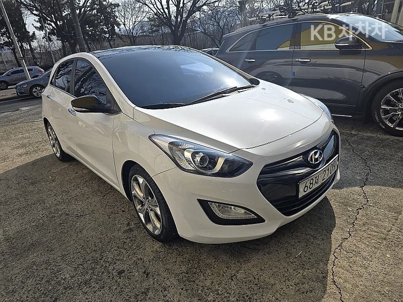 Хюндай i30(신형)1.6 GDI PYL - 2