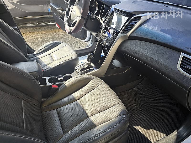 Хюндай i30(신형)1.6 GDI PYL - 16
