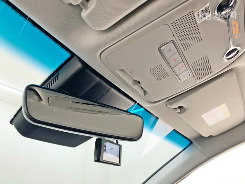 Хюндай The New (фейслифт) Grandeur (Azera)2.5 Exclusive - 16