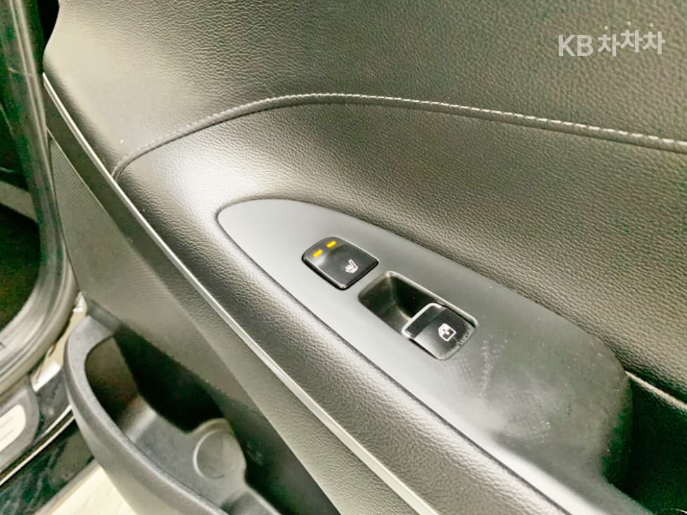 Хюндай The New (фейслифт) Grandeur (Azera)2.5 Exclusive - 21