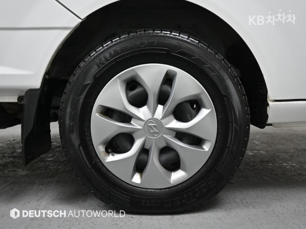 Хюндай Porter 2Удължено междуосие Двойна Кабина CRDi Premium - 5